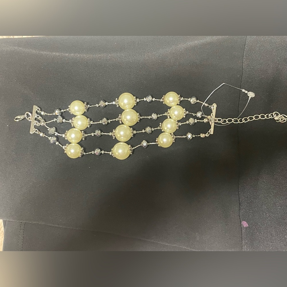 Faux Pearl Bracelet